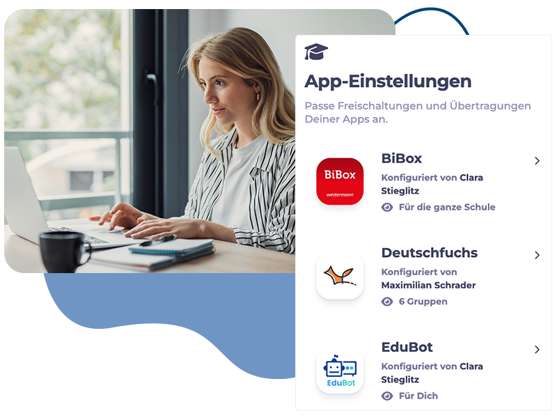 Eine Schulleitung tippt am Laptop. Daneben ist ein Screenshot der App-Einstellungen bei Eduplaces.